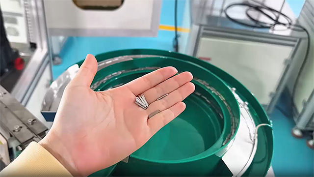Máquina de inspección visual de botón móvil
