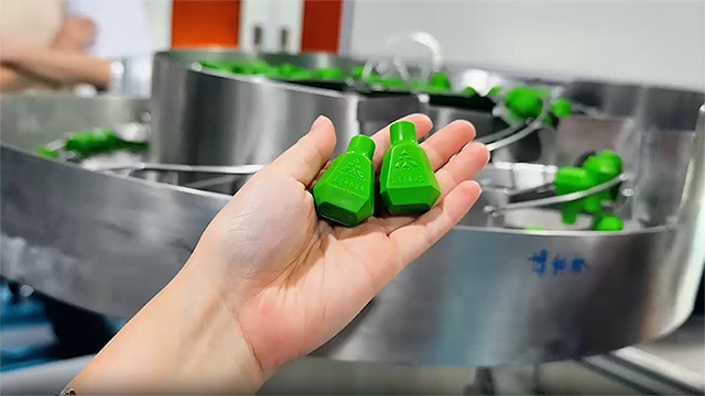 Máquina de inspección de defectos de apariencia de botellas médicas